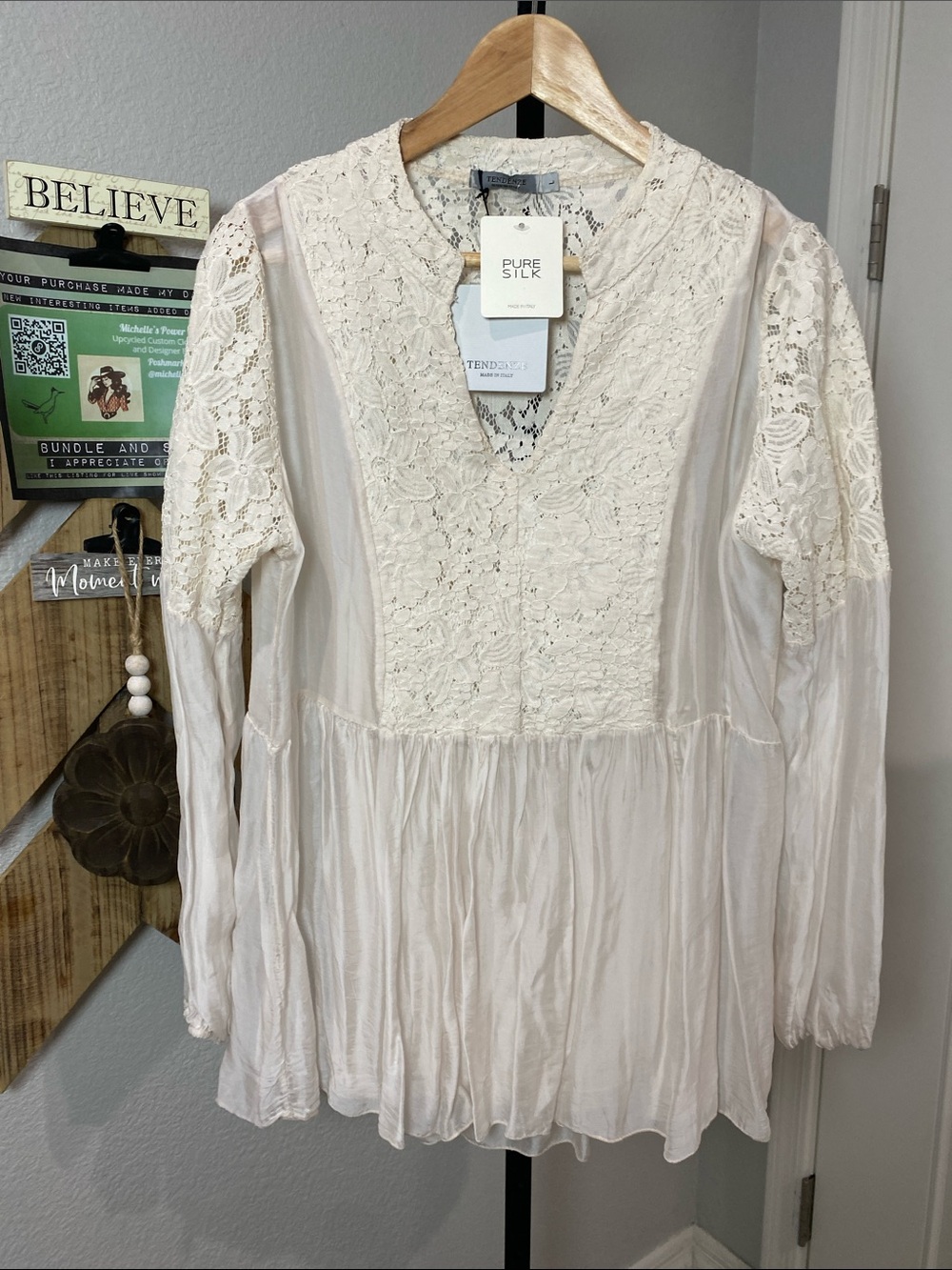 Pure Silk Lace-Panel V-Neck Tunic Top in Ivory